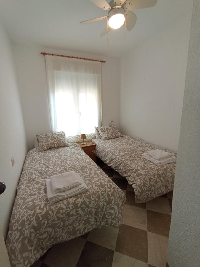 Apartamento Urba Ruta Del Veleta Cenes De La Vega Bagian luar foto