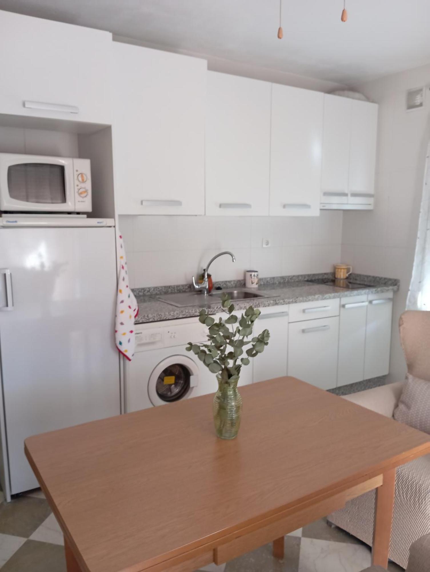 Apartamento Urba Ruta Del Veleta Cenes De La Vega Bagian luar foto